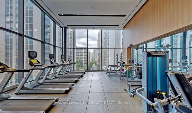 Additional property image - 7 Grenville St Unit 3702