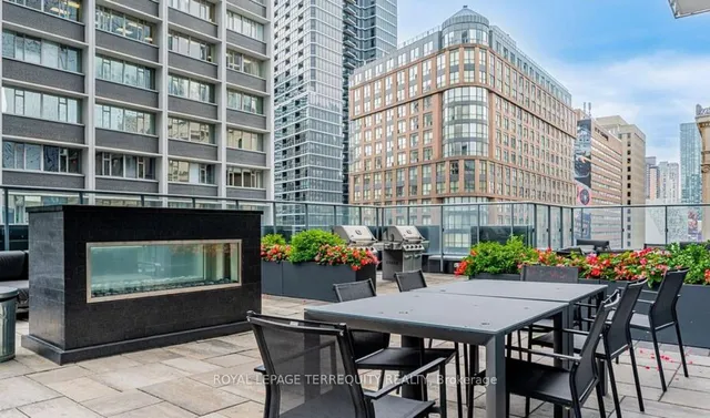 Additional property image - 7 Grenville St Unit 3702