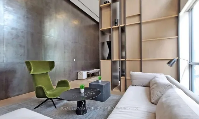 Additional property image - 7 Grenville St Unit 3702