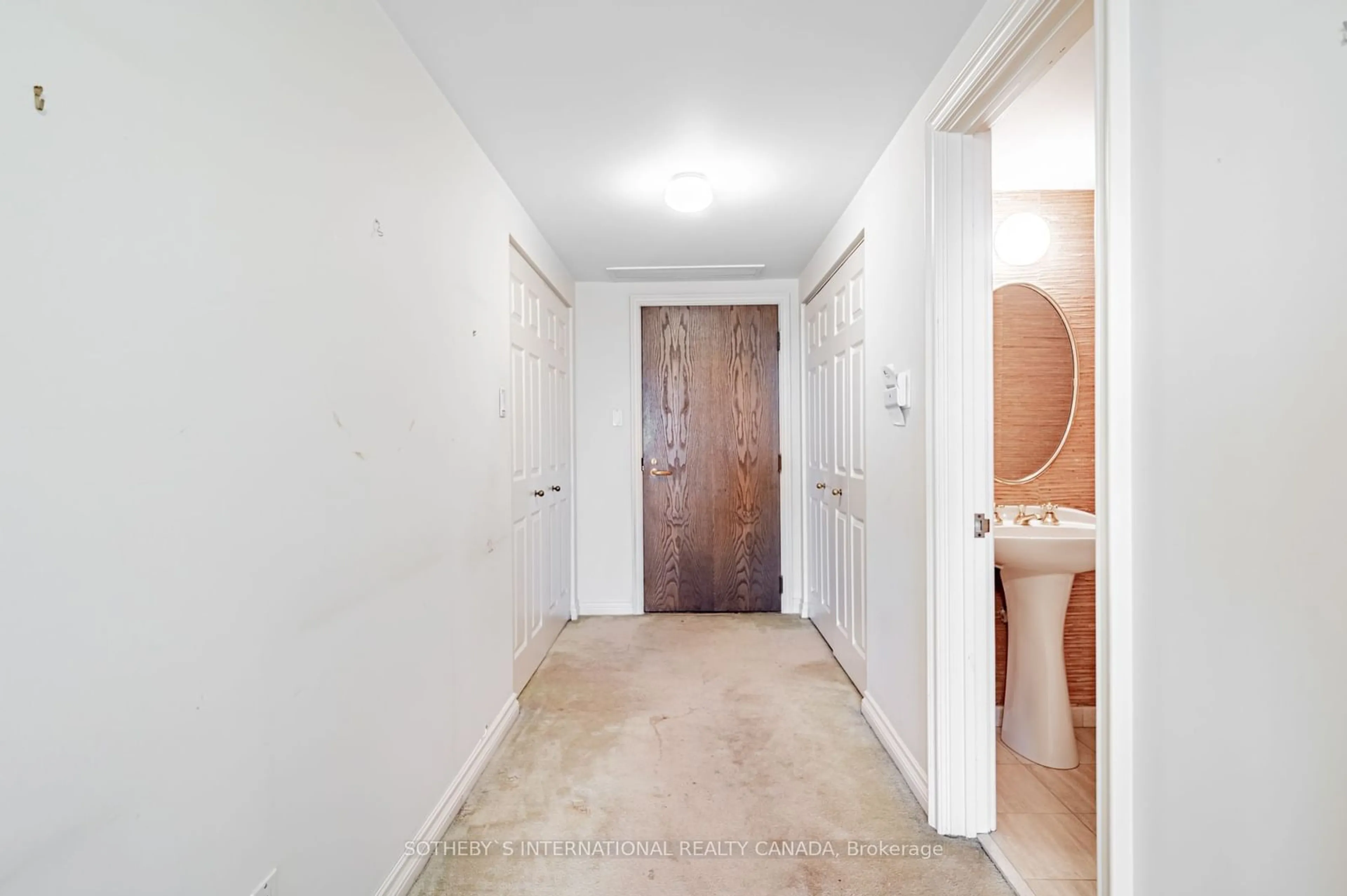 A pic of a room, not visible floor for 175 Cumberland St #1611, Toronto Ontario M5R 3M9