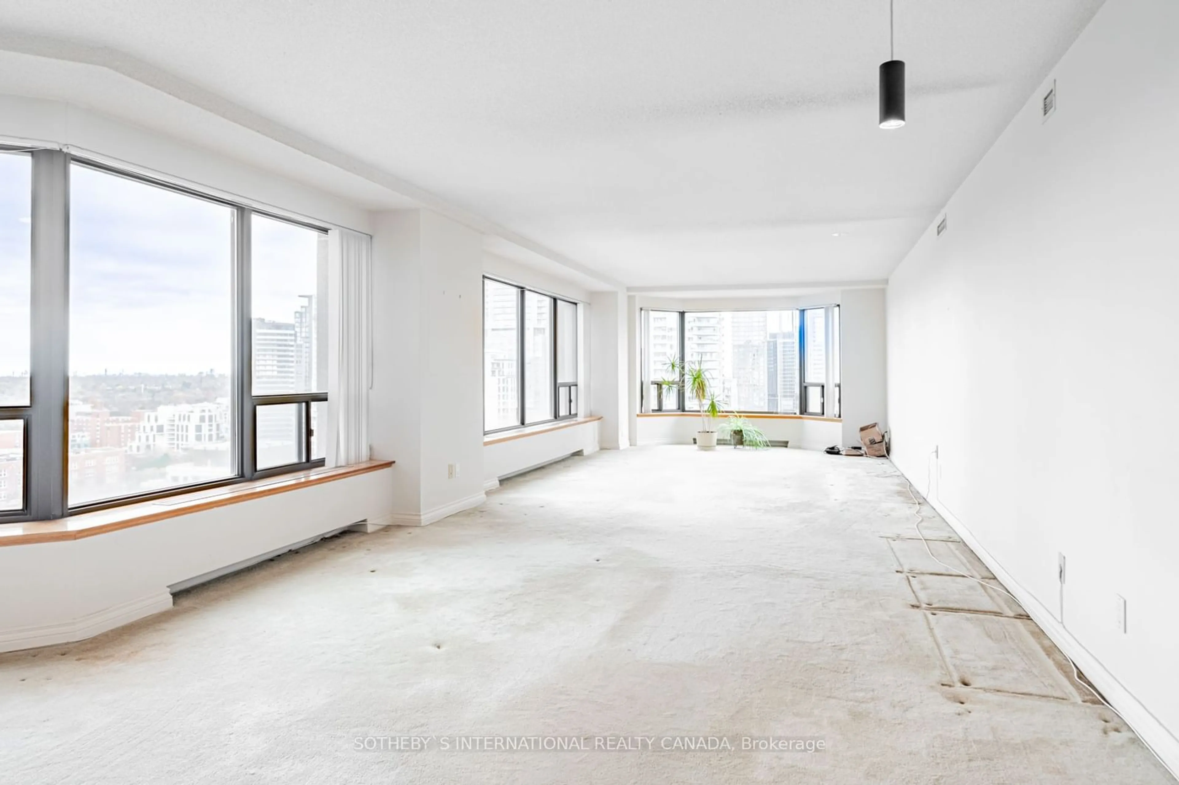 Other indoor space, cement floor for 175 Cumberland St #1611, Toronto Ontario M5R 3M9