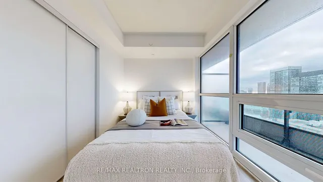 Additional property image - 395 BLOOR St Unit 3104
