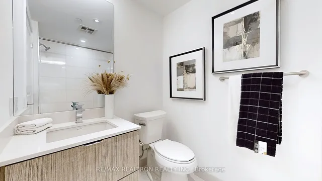 Additional property image - 395 BLOOR St Unit 3104