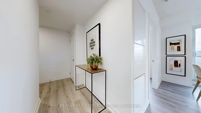 Additional property image - 395 BLOOR St Unit 3104