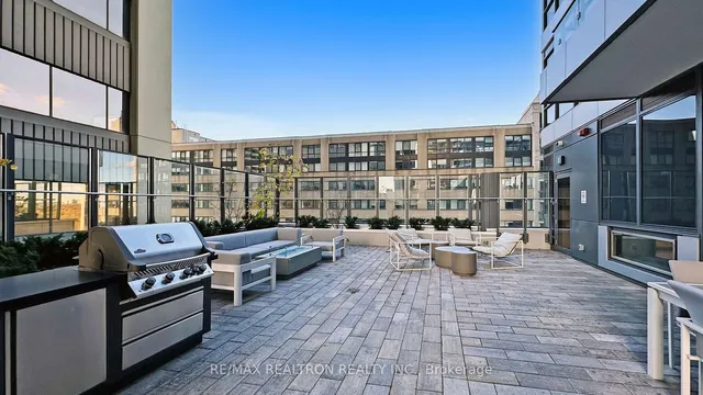 Additional property image - 395 BLOOR St Unit 3104
