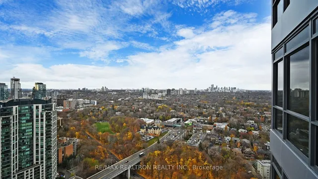 Additional property image - 395 BLOOR St Unit 3104