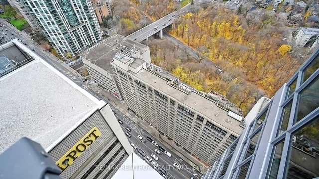 Additional property image - 395 BLOOR St Unit 3104