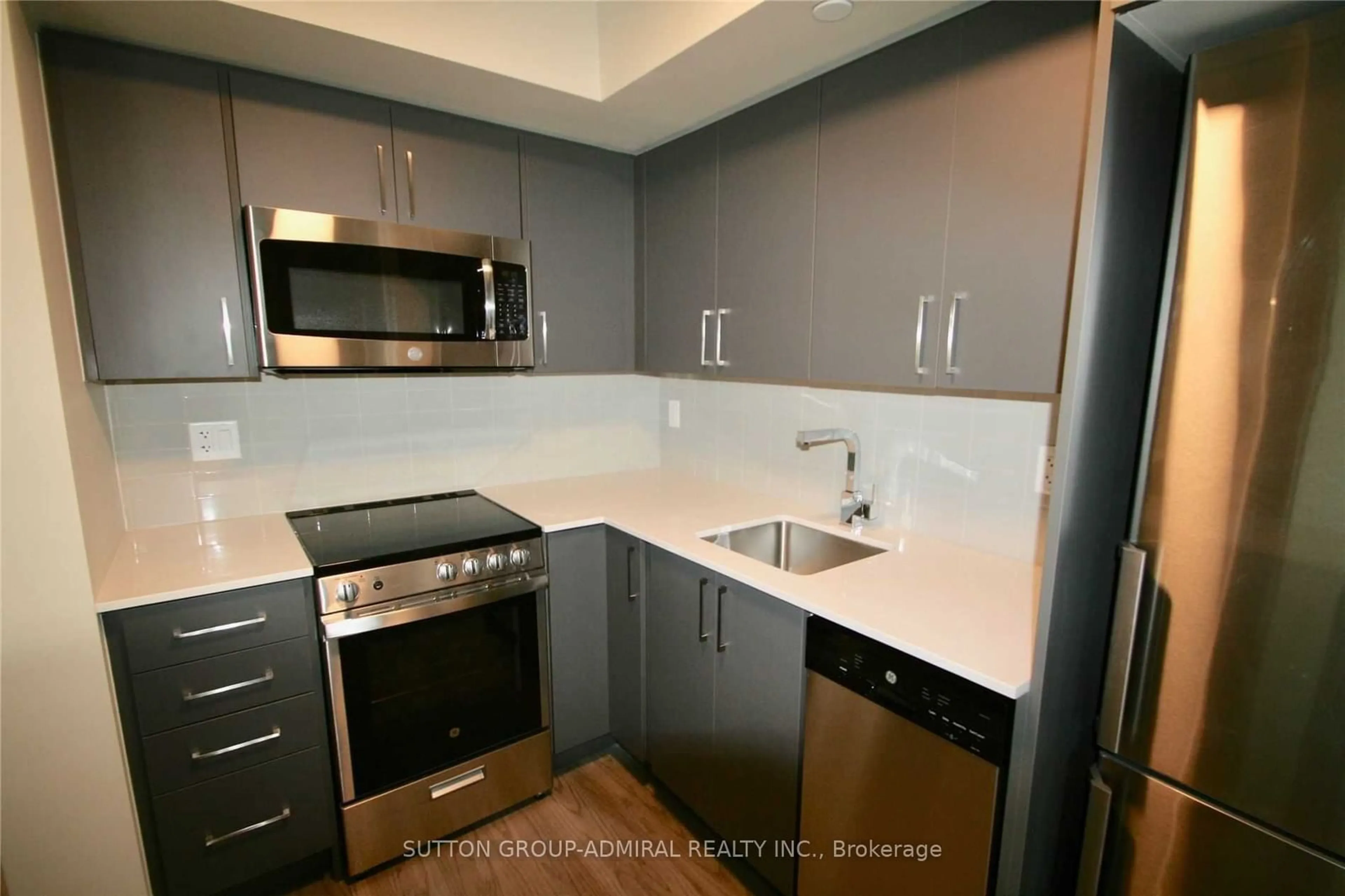 Standard kitchen for 38 Monte Kwinter Crt #326, Toronto Ontario M3H 0E2