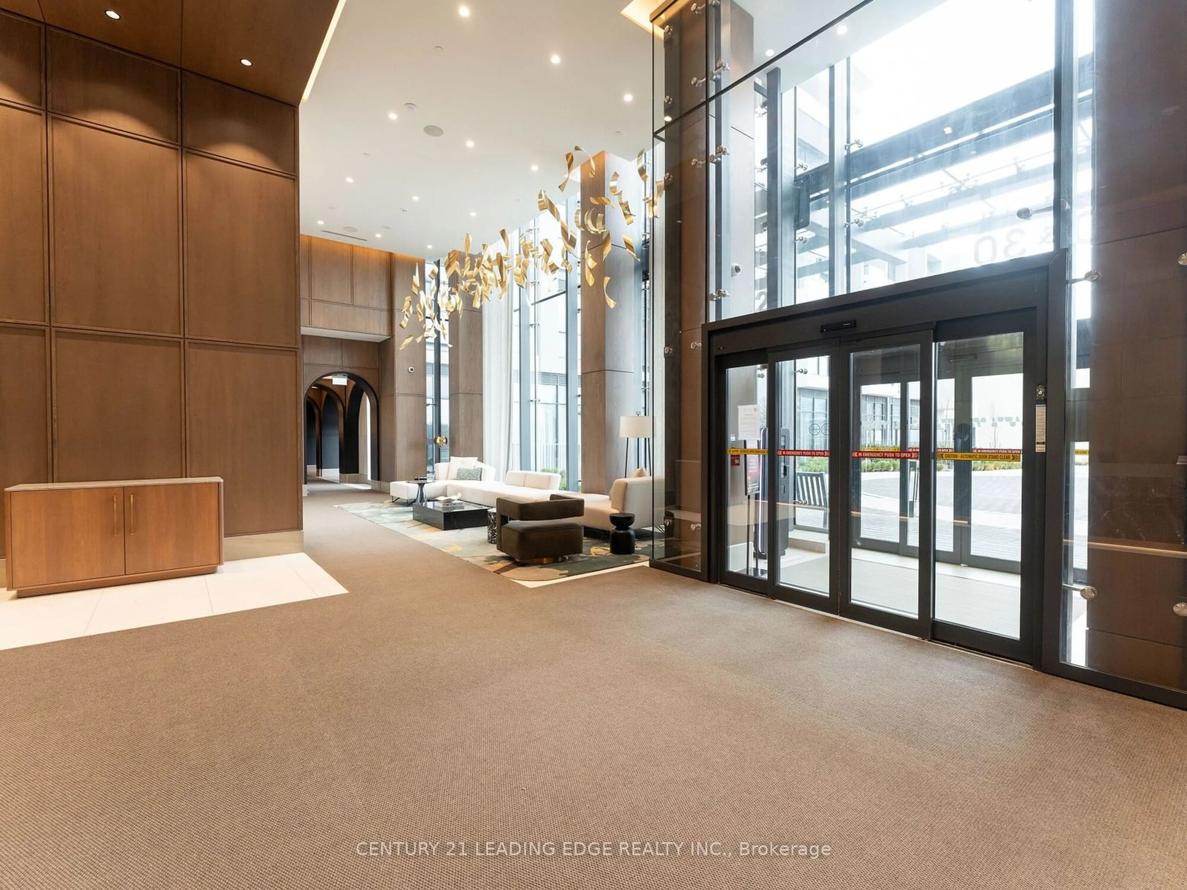 Indoor lobby, wood floors for 20 Inn On The Park Dr #1439, Toronto Ontario M3C 0P8