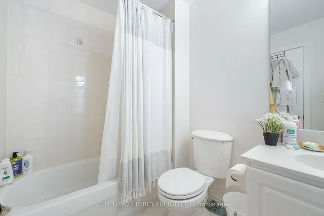 Additional property image - 206 Finch Ave