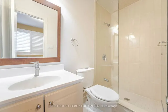 Additional property image - 206 Finch Ave