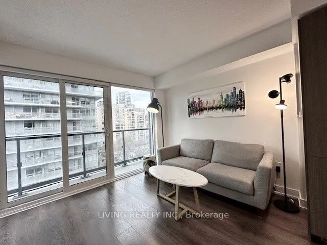 Additional property image - 89 McGill St Unit 803