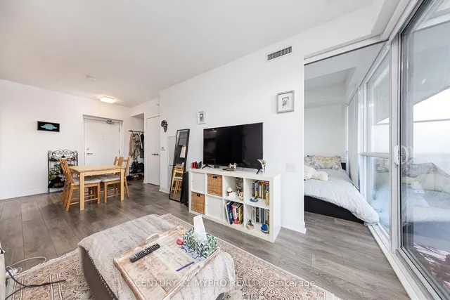 Additional property image - 15 Grenville St Unit 4906