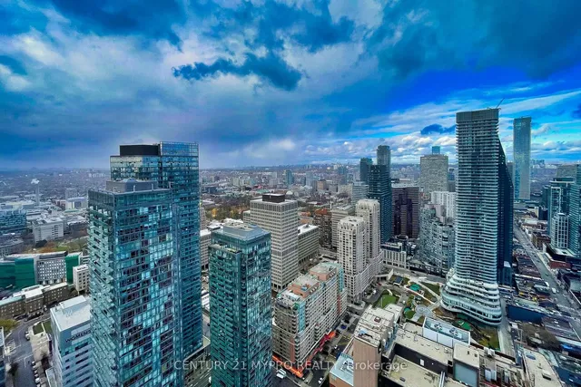 Additional property image - 15 Grenville St Unit 4906
