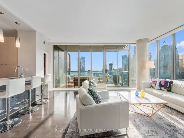 Additional property image - 33 Lombard St Unit 3401