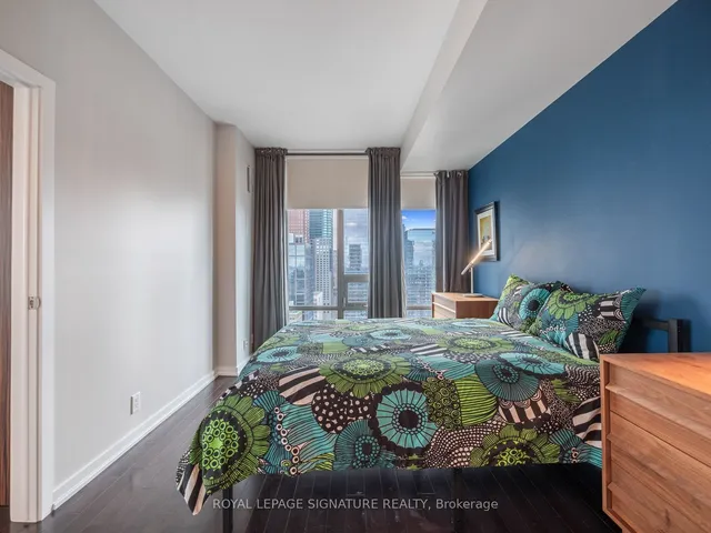 Additional property image - 33 Lombard St Unit 3401