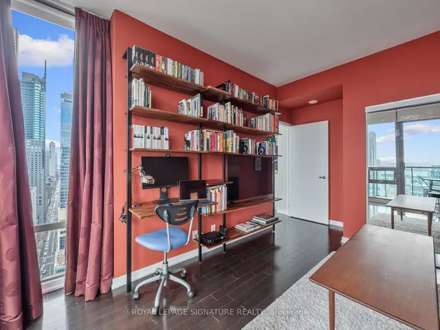 Additional property image - 33 Lombard St Unit 3401