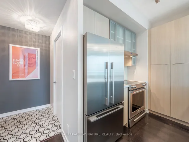 Additional property image - 33 Lombard St Unit 3401