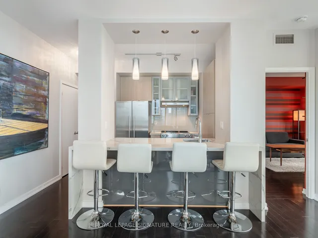 Additional property image - 33 Lombard St Unit 3401