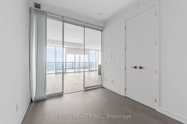Additional property image - 488 University Ave Unit 5408