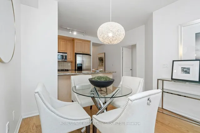 Additional property image - 628 Fleet St Unit 809