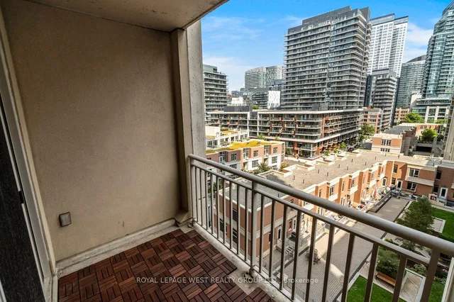 Additional property image - 628 Fleet St Unit 809