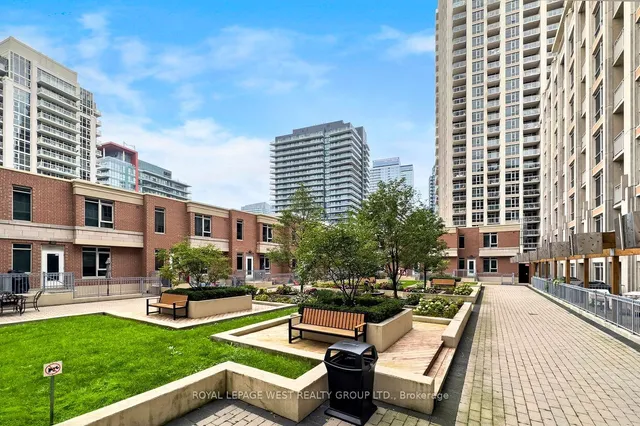 Additional property image - 628 Fleet St Unit 809