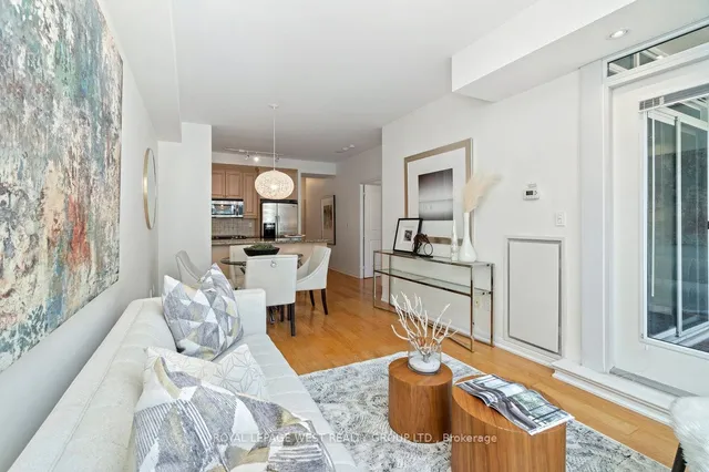 Additional property image - 628 Fleet St Unit 809