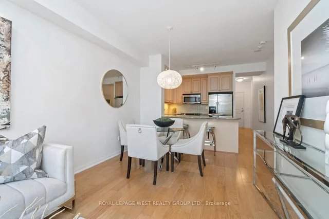 Additional property image - 628 Fleet St Unit 809