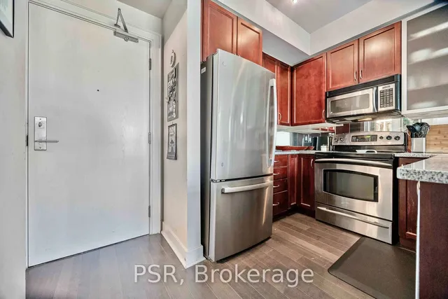 Additional property image - 438 King St Unit 1415