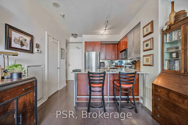 Additional property image - 438 King St Unit 1415