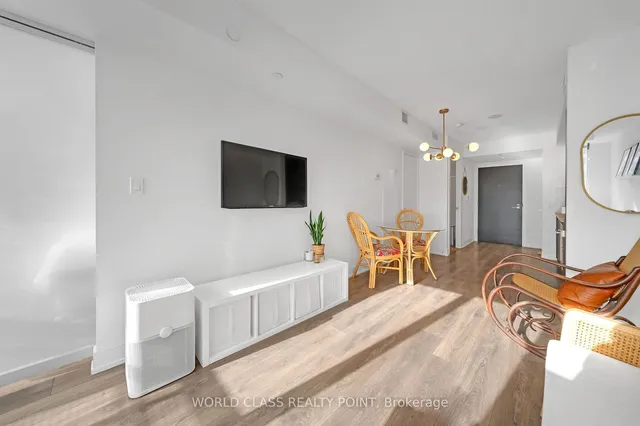 Additional property image - 89 McGill St Unit 1010
