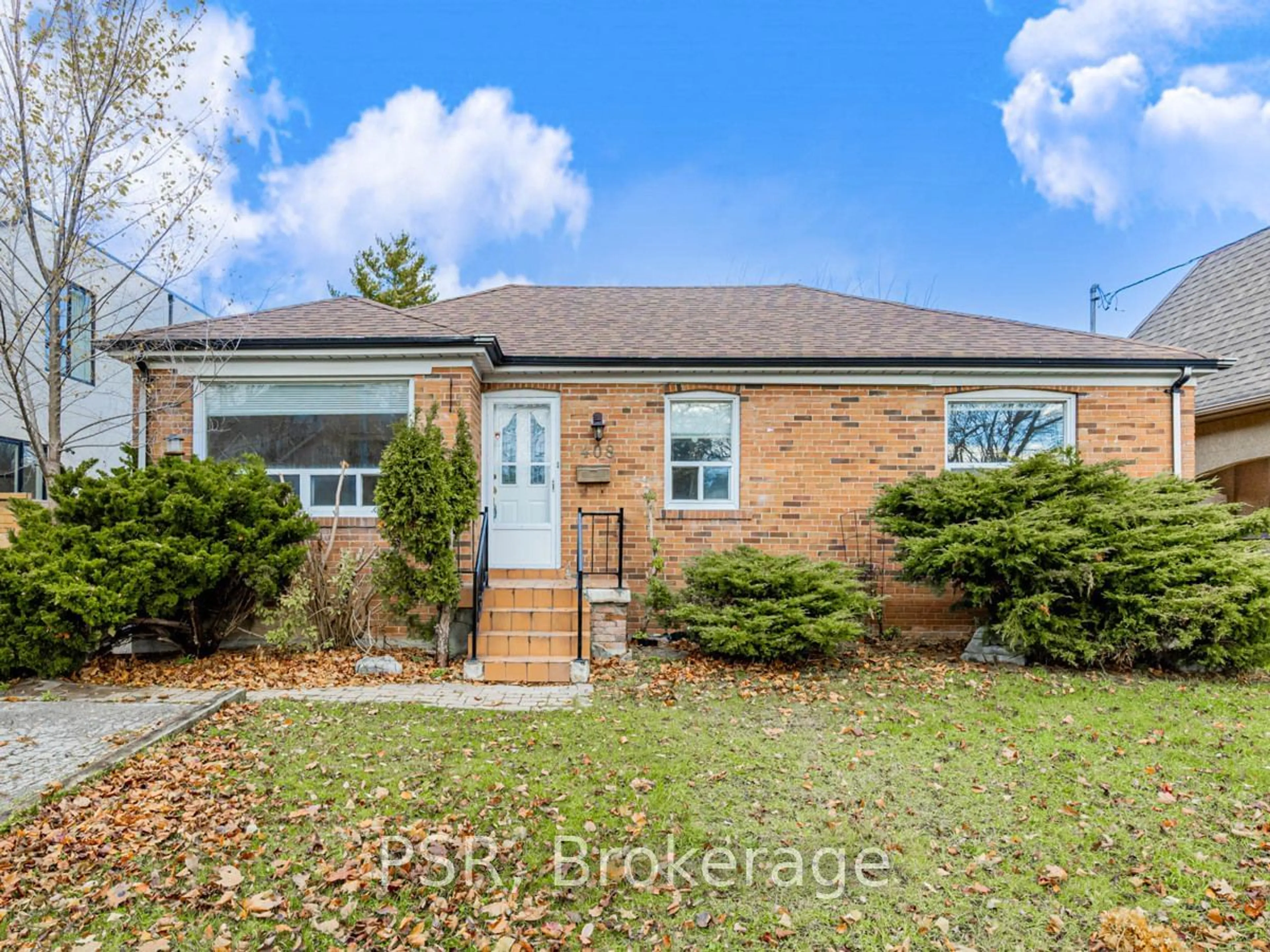 Frontside or backside of a home, the street view for 408 Horsham Ave, Toronto Ontario M2R 1H2