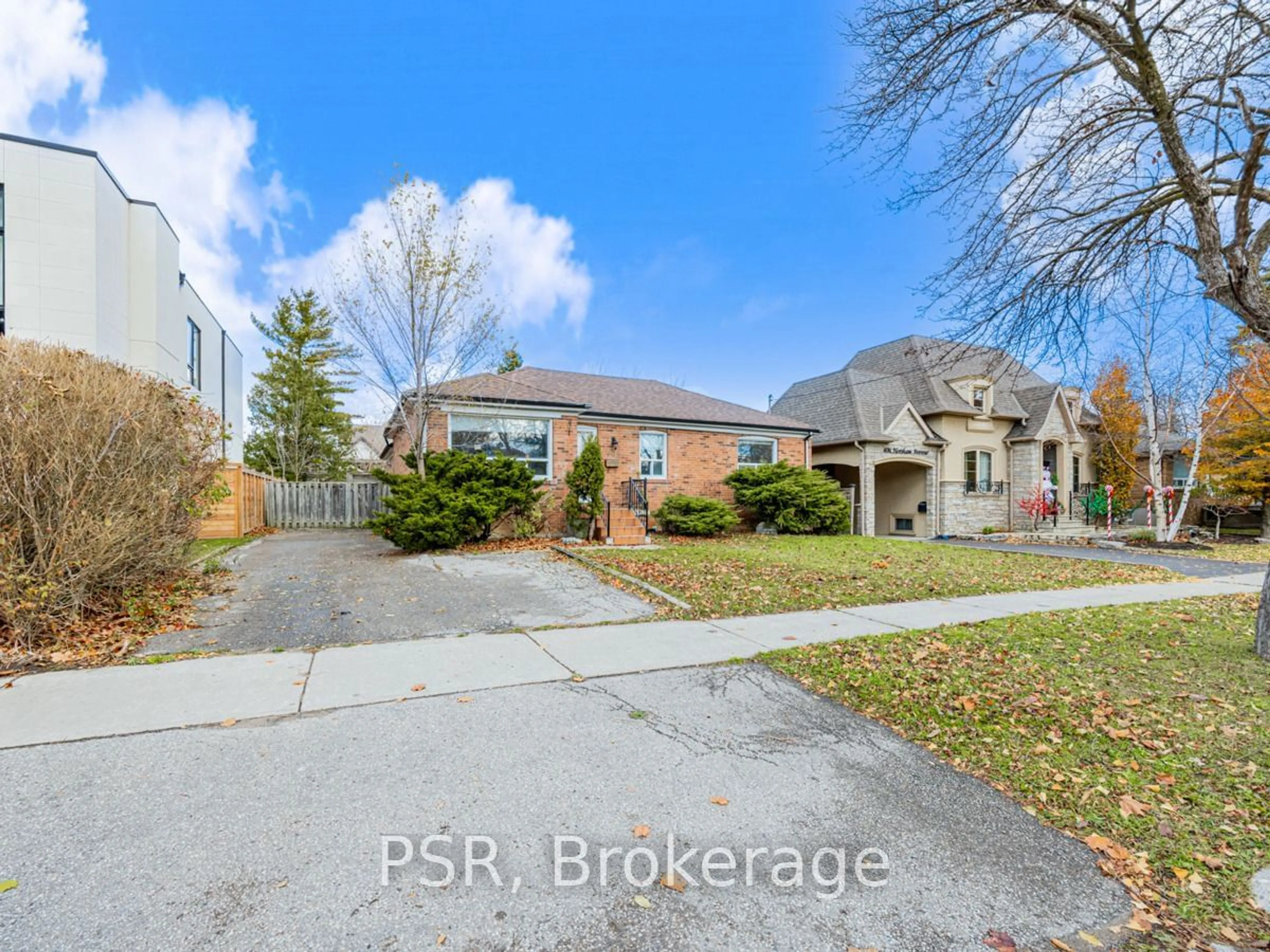 Frontside or backside of a home, the street view for 408 Horsham Ave, Toronto Ontario M2R 1H2