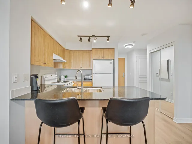 Additional property image - 503 Beecroft Rd Unit 318