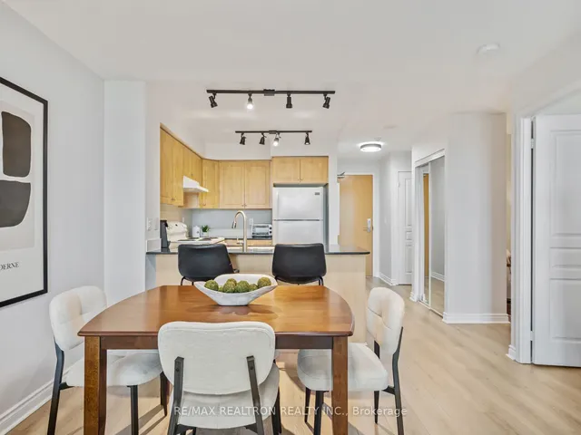 Additional property image - 503 Beecroft Rd Unit 318