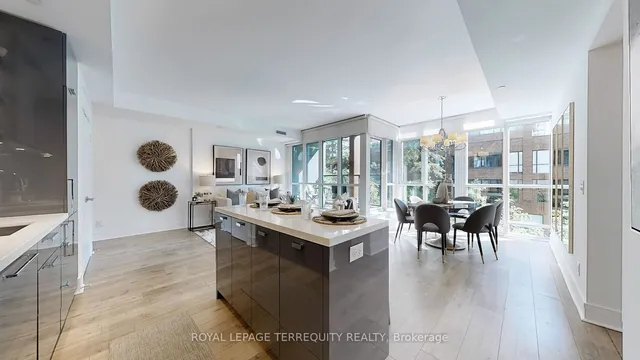 Additional property image - 32 Davenport Rd Unit 313