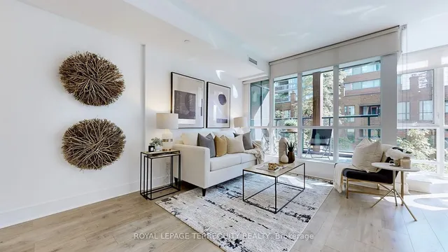 Additional property image - 32 Davenport Rd Unit 313
