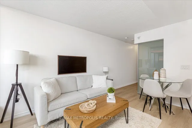 Additional property image - 36 Lisgar St Unit 906E