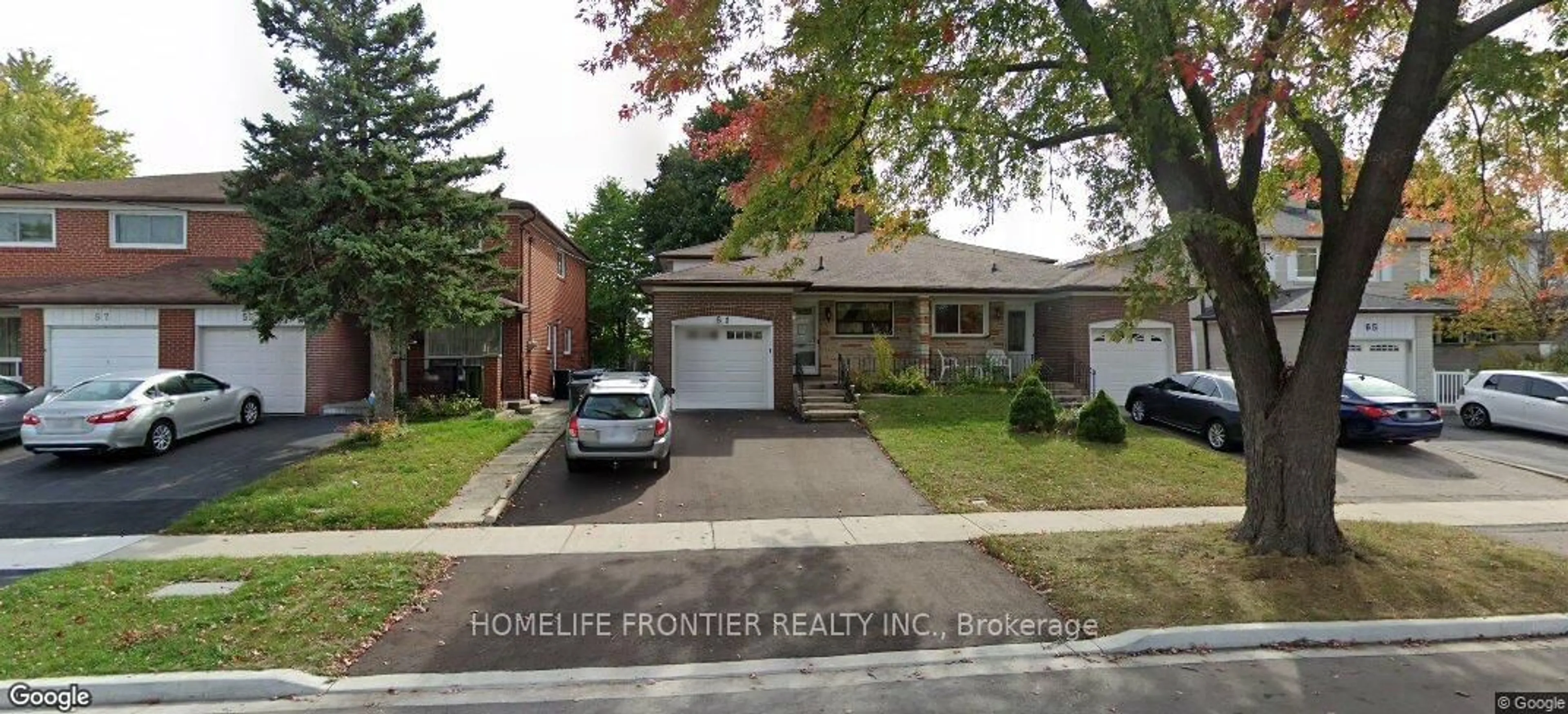 Frontside or backside of a home, the street view for 61 Tanjoe Cres, Toronto Ontario M2M 1P6