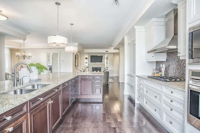 Additional property image - 1717 Avenue Rd Unit 314