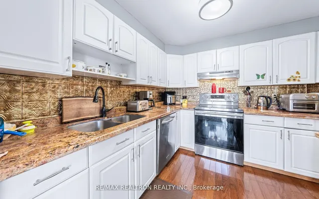 Additional property image - 5460 Yonge St Unit 1209