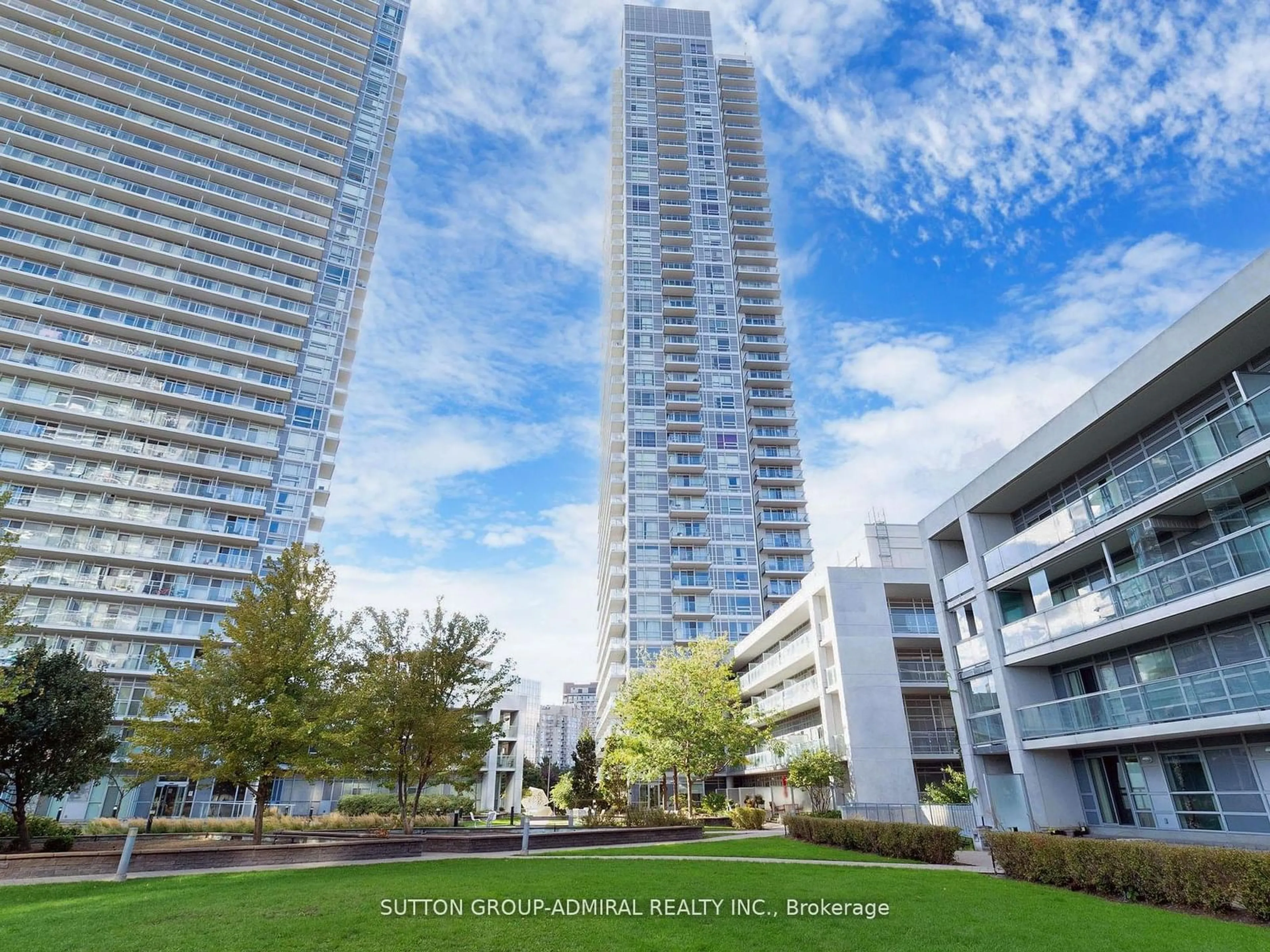 A pic from exterior of the house or condo, the street view for 2015 Sheppard Ave #605, Toronto Ontario M2J 0B3