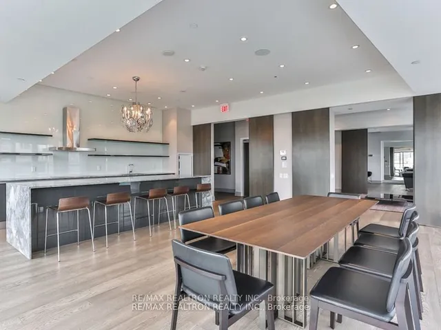 Additional property image - 1815 Yonge St Unit 1006