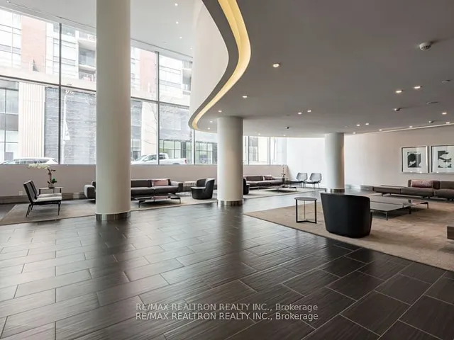 Additional property image - 1815 Yonge St Unit 1006
