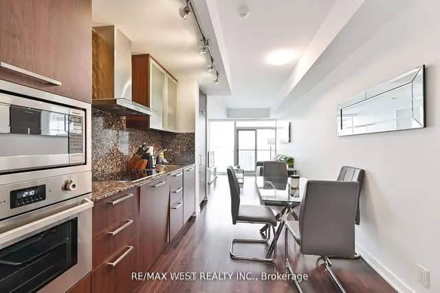 Additional property image - 14 York St Unit 4707