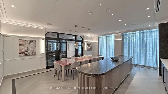 Additional property image - 30 Inn On The Park Dr Unit 305