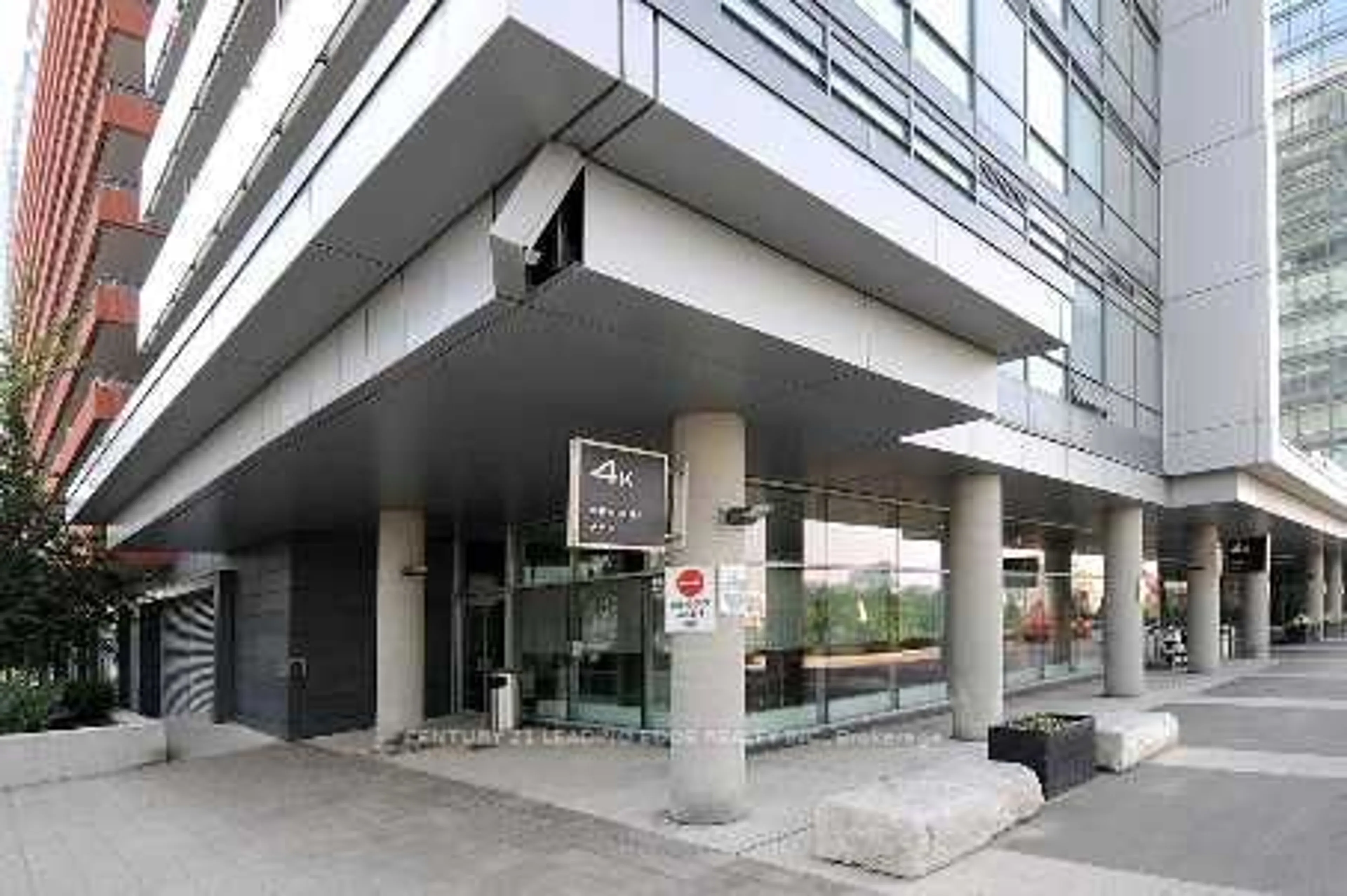 Indoor foyer, unknown floor for 4K Spadina Ave #1523, Toronto Ontario M5V 3Y9