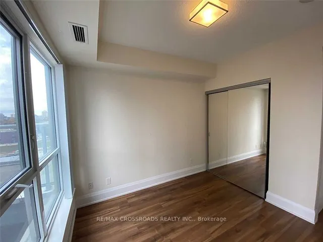 Additional property image - 120 Harrison Garden Blvd Unit 902
