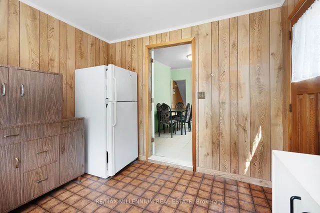 Additional property image - 250 Sterling Rd